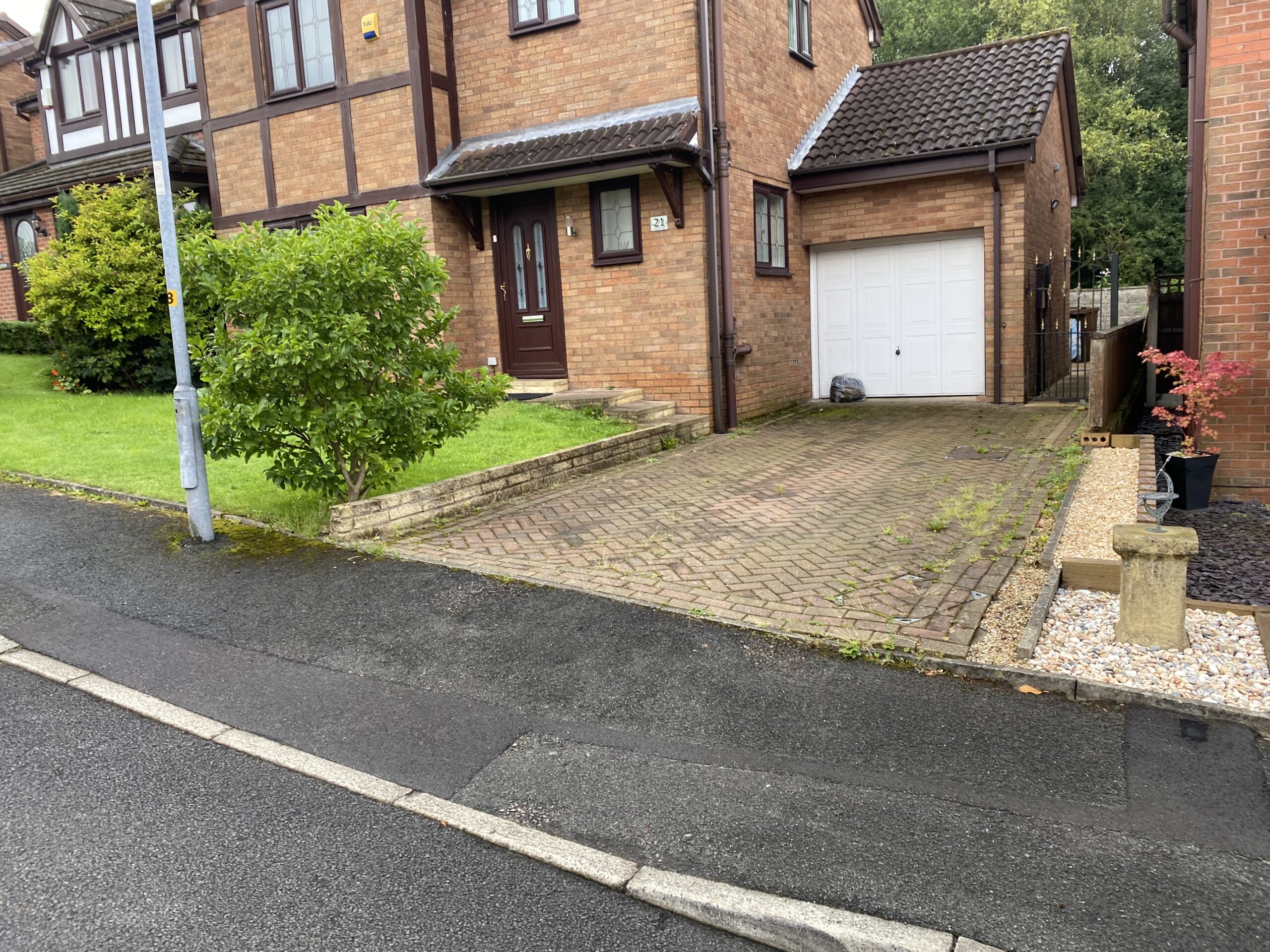 Damien's driveway in Hyde before the full rip-out resin transformation